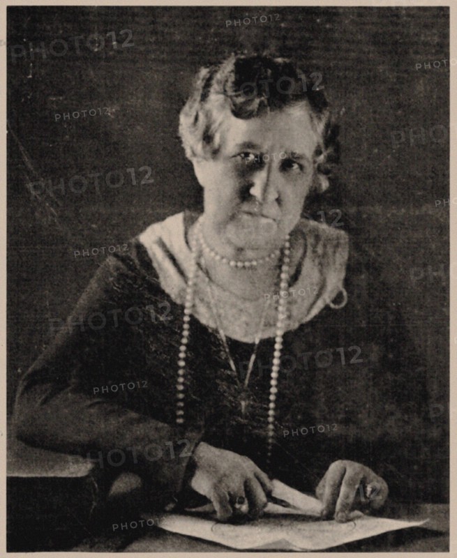 Portrait of Evangeline Adams (1868-1932), before 1925.