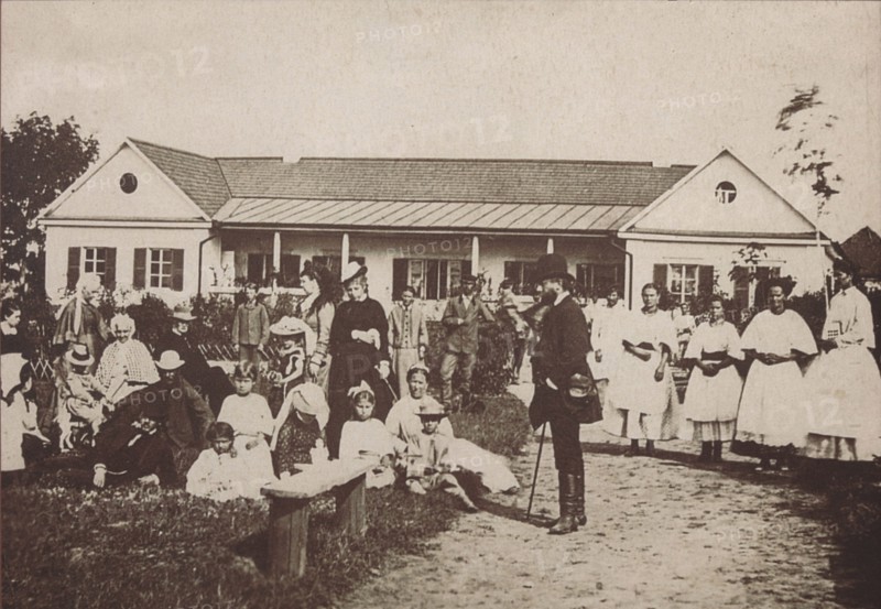 Pyotr Tchaikovsky (1840-1893) with the Davydov Family in the Kamenka Estate, 1875.