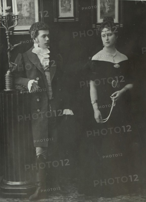 Emperor Nicholas II (1868-1918) and Grand Duchess Elizabeth Fyodorovna (1864-1918) in the amateur pe