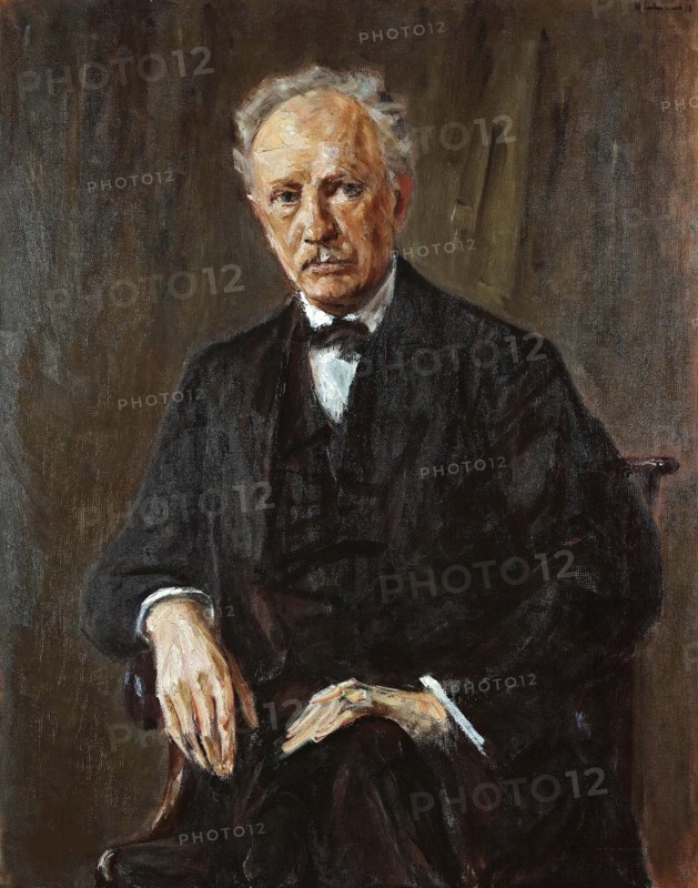 Portrait of the composer Richard Georg Strauss (1864-1949), 1918. Creator: Liebermann, Max (1847-1935).