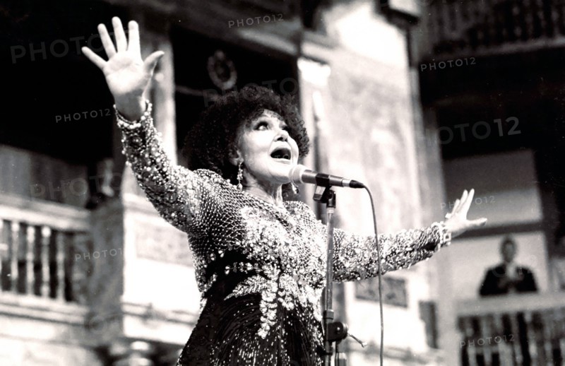 Cleo Laine, The Globe, London, 2000. Artist: Brian O'Connor