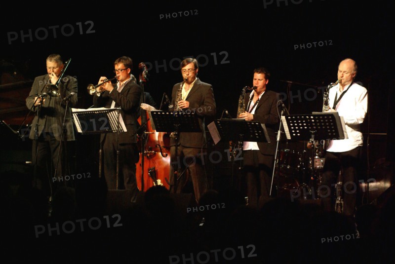 Mark Nightingale and Mark Armstrong, Braithwaite Hall, Croydon, London, 2008. Artist: Brian O'Connor