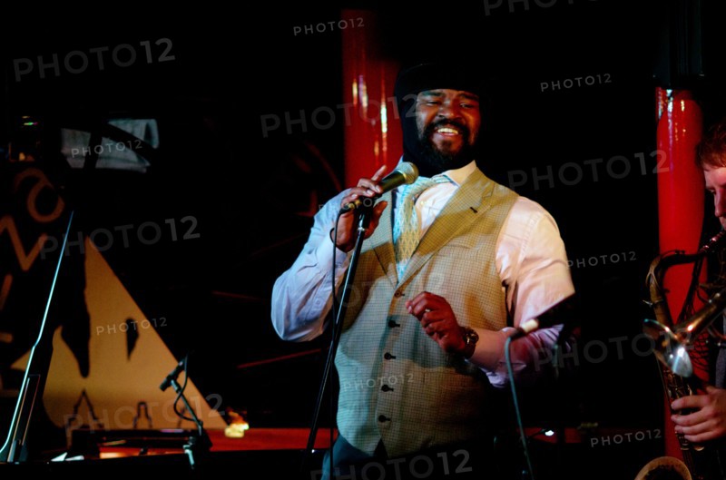 Gregory Porter, Pizza Express, Dean St, London, 2001.   Artist: Brian O'Connor