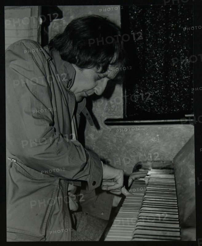 Stan Tracey playing the piano at The Bell, Codicote, Hertfordshire, 2 February 1986. Artist: Denis Williams