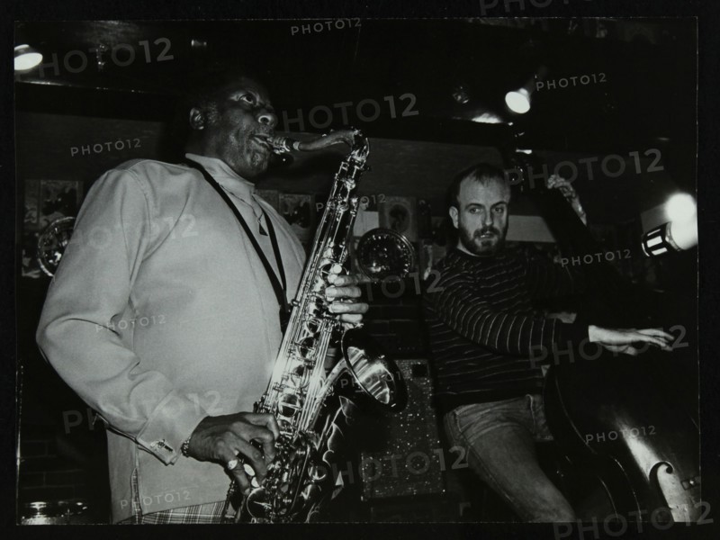 Eddie 'Lockjaw' Davis and Jim Richardson playing at The Bell, Codicote, Hertfordshire, 1982. Artist: Denis Williams