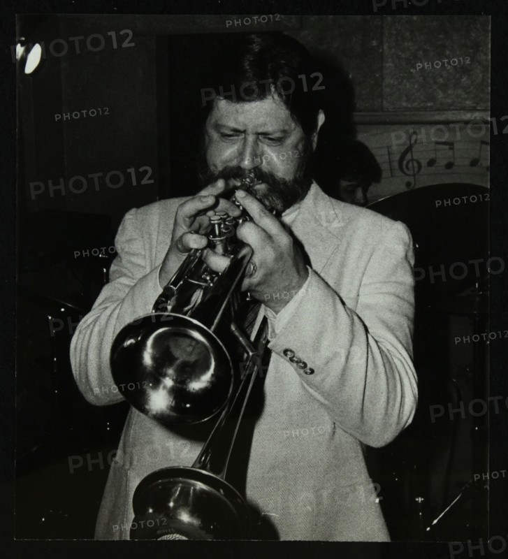 Trumpeter Bobby Shew performing at The Bell, Codicote, Hertfordshire, 19 May 1985. Artist: Denis Williams
