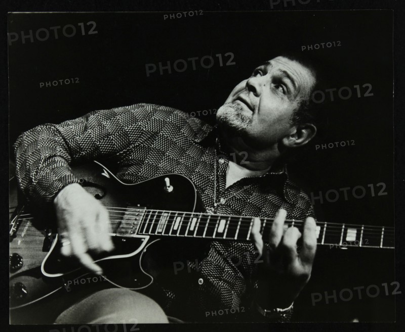 Guitarist Ike Isaacs playing at The Stables, Wavendon, Buckinghamshire. Artist: Denis Williams