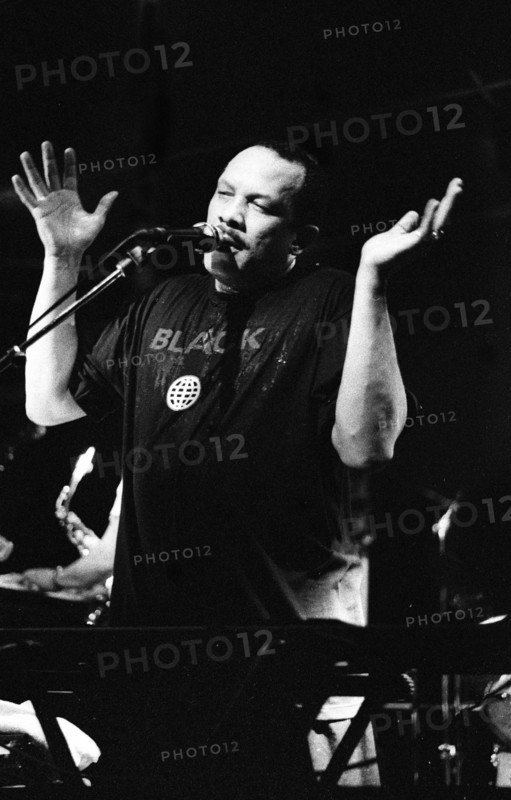 Roy Ayers, Ronnie Scott's, London, 1990. Artist: Brian O'Connor.