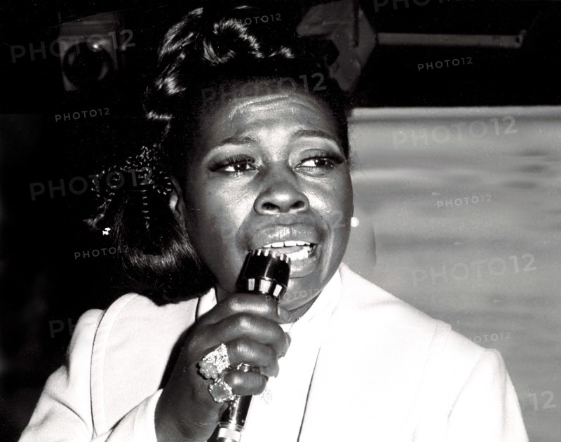 Esther Phillips, American singer, Ronnie Scott's, 1973.   Artist: Brian O'Connor.