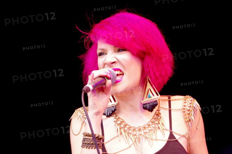 Katie Leonie, Love Supreme Jazz Festival, Glynde Place, East Sussex, 2014. Artist: Brian O'Connor.