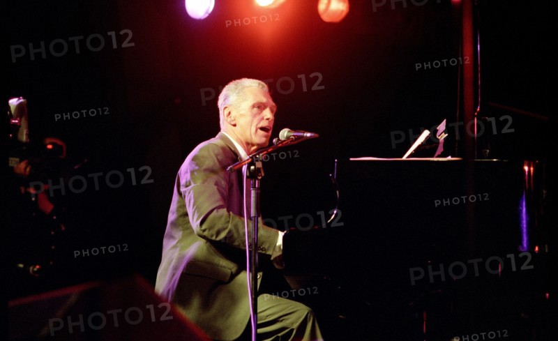 Georgie Fame, Brecon, 2005.   Artist: Brian O'Connor.