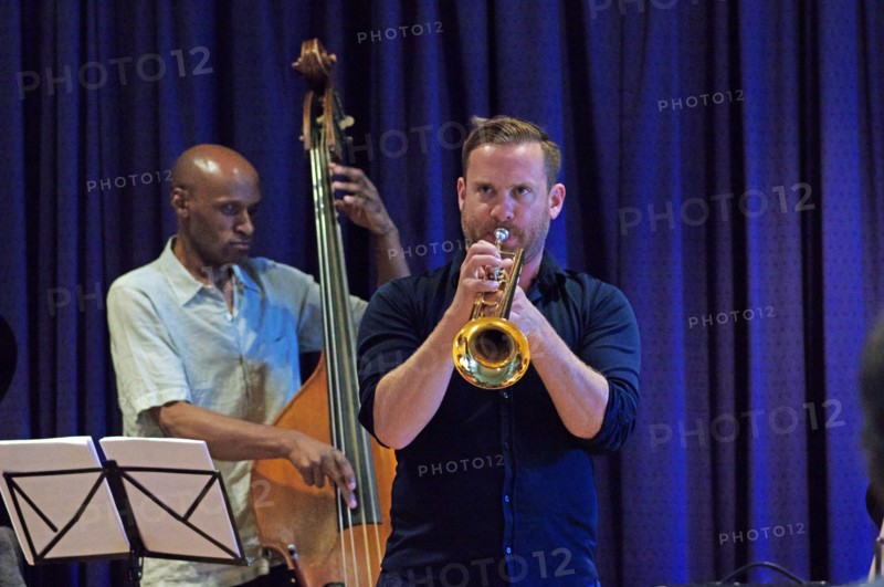 Quentin Collins and Larry Bartley, Watermill Jazz Club, Dorking, Surrey, 2015.  Artist: Brian O'Connor.