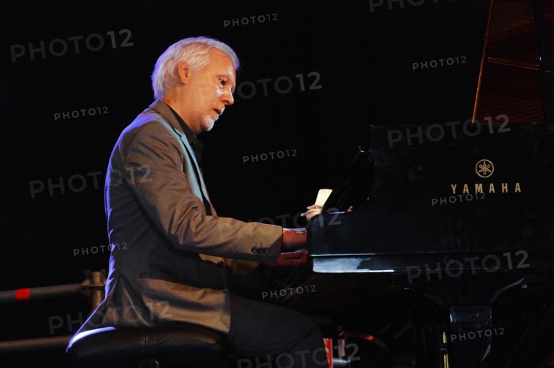 Ignasi Terraza, Love Supreme Jazz Festival, Glynde Place, East Sussex, 2015. Artist: Brian O'Connor.