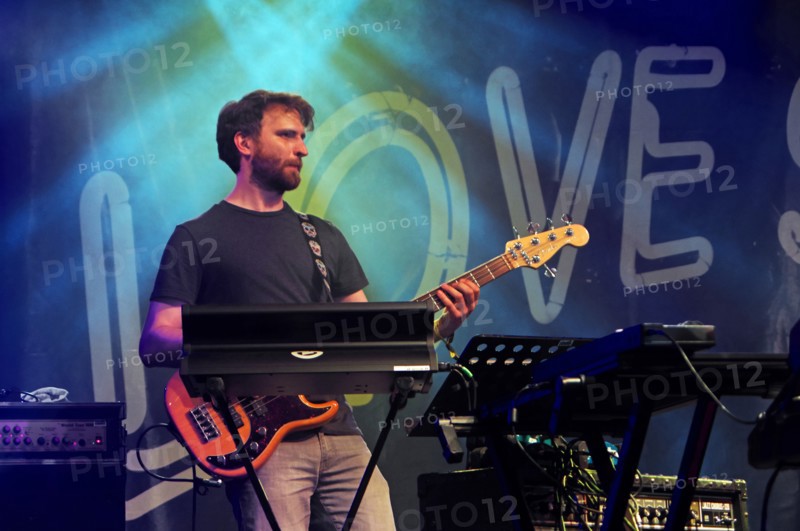 Jon Harvey, Love Supreme Jazz Festival, Glynde Place, East Sussex, 2015. Artist: Brian O'Connor.