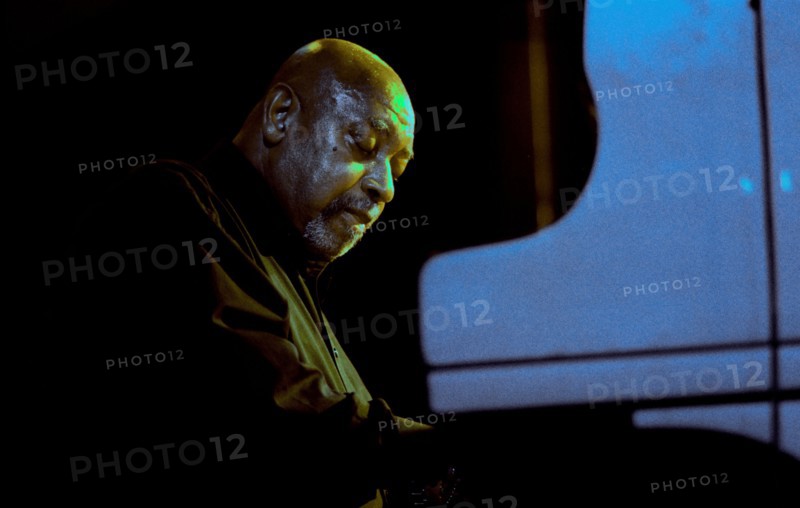 Kenny Barron, Brecon Jazz Festival, Brecon, Powys, Wales, 2004. Artist: Brian O'Connor.