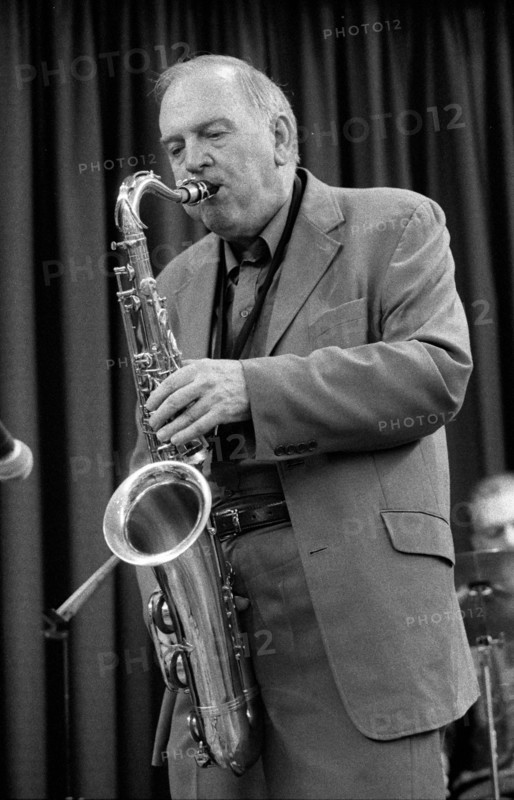 Duncan Lamont, Watermill Jazz Club, Dorking, Surrey, Aug 2002. Artist: Brian O'Connor.
