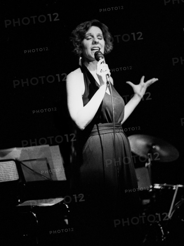 Susannah McCorkle, Pizza on the Park, London, April 1991. Artist: Brian O'Connor.