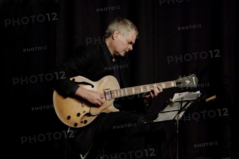 Shane Hill, Hawth, Crawley, West Sussex, Nov 2015. Artist: Brian O'Connor.