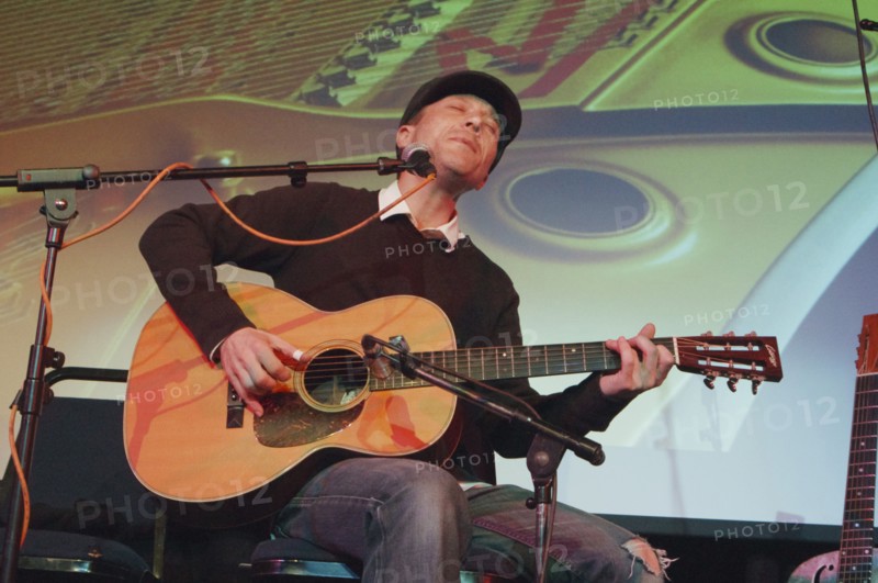 Danny Kyle, Crawley Blues Festival, Hawth, Crawley, West Sussex, Oct 2015. Artist: Brian O'Connor.