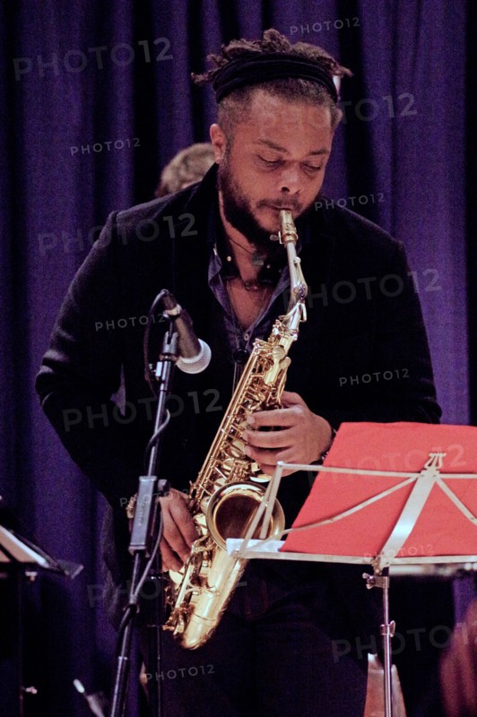 Logan Richardson, Watermill Jazz Club, Dorking, Surrey, Nov 2015. Artist: Brian O'Connor.