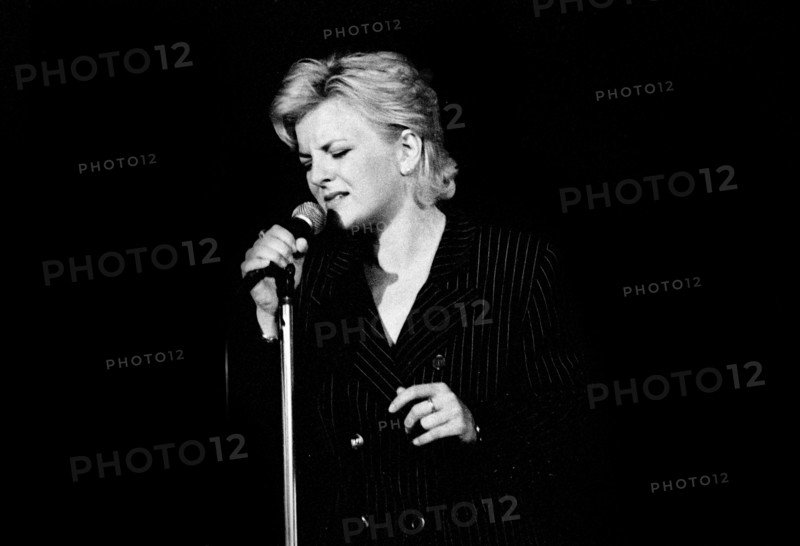 Claire Martin, Pizza On The Park, London, 8.96.  Artist: Brian O'Connor.