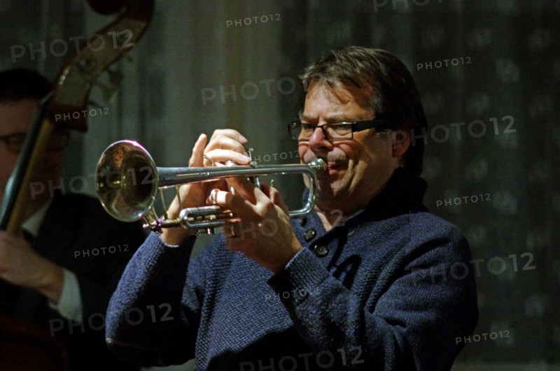 Steve Waterman, Splashpoint Jazz Club, Eastbourne, East Sussex, November 30, 2016. Artist: Brian O'Connor.