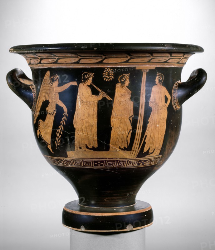 Red figure bell krater, late 5th century BC. Artist: Kadmos Painter.