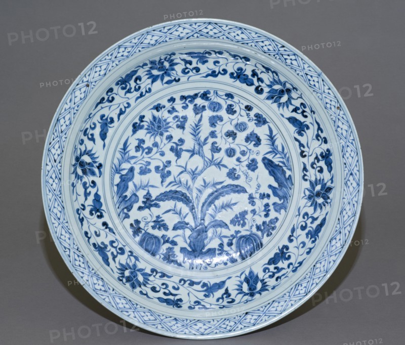 Blue-and-white dish with plants, late 14th century. Artist: Unknown.