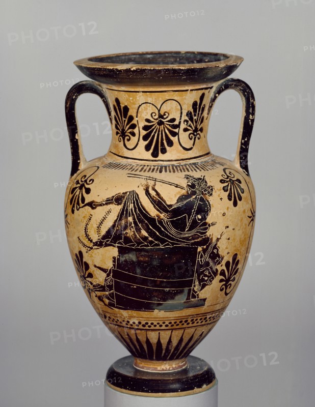 Neck-amphora, c500BC. Artist: Unknown.