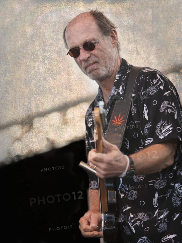 Paul Barrere, Little Feat, 2010. Artist: Alan John Ainsworth.