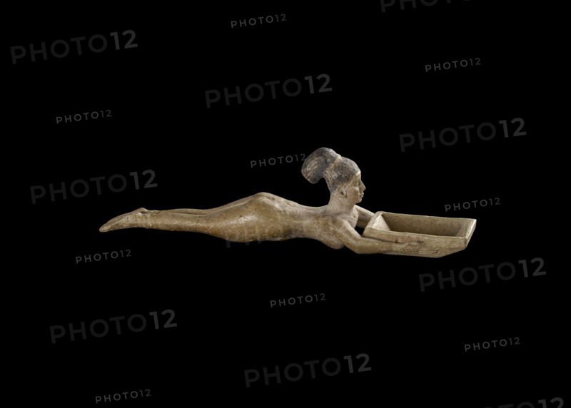 Faience spoon of nude girl swimming with a rectangular basin, Napatan, c750 BC. Artist: Unknown.