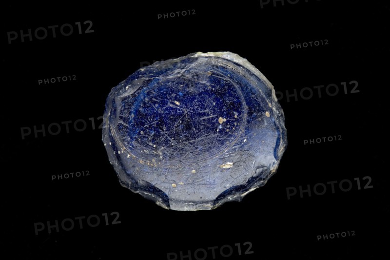 Glass fragment, 3rd-4th century. Artist: Unknown.