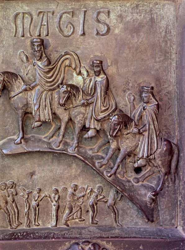 The Magi. Bronze relief at the south gate of the transept of Pisa Cathedral, designed by Bonanno ?