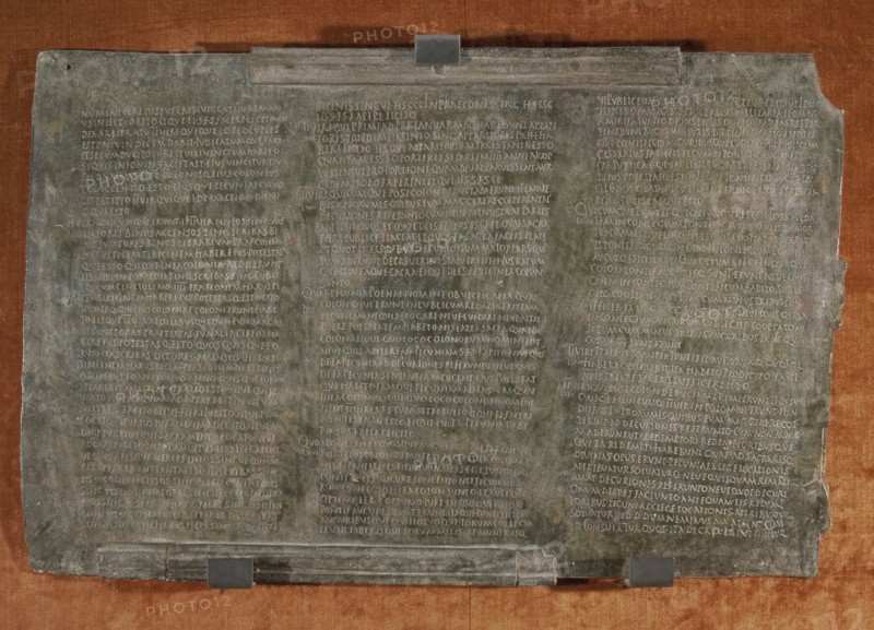 Osuna Bronzes, Lex Ursonensis (Urso Law). Set of 5 bronze tablets with Roman laws, from Osuna (Se?