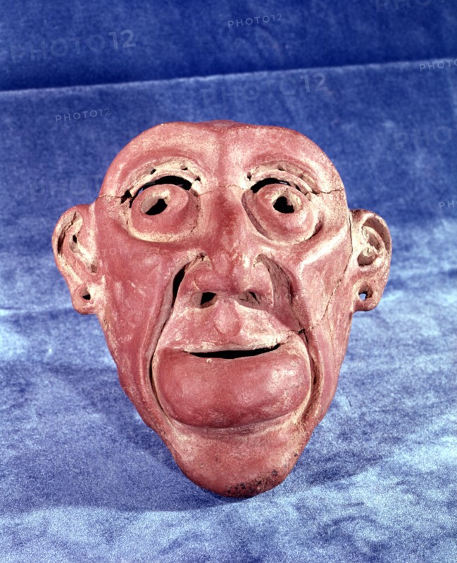 Brest mask made of clay of 14 cm in height, comes from the archaeological site of Tlatilco, in th?