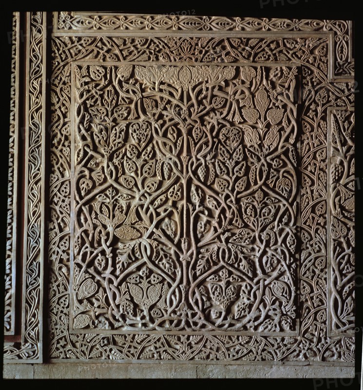 Detail of the wall decoration in the Royal Hall of Medina Azahara.