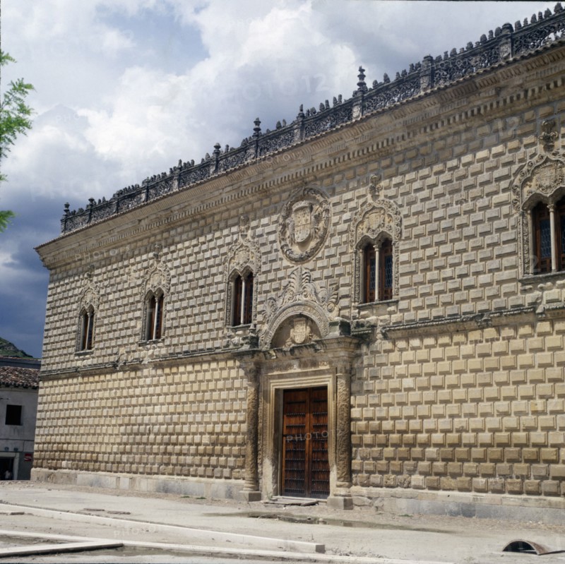 Exterior view of the Ducal Palace, built between 1492 and 1495 for the Dukes of Medinacelli. It s?