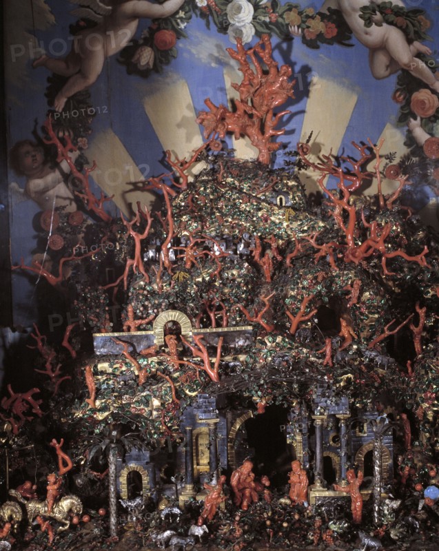Sicilian birth in coral, silver and enamels, brought by King Philip II in 1570.
