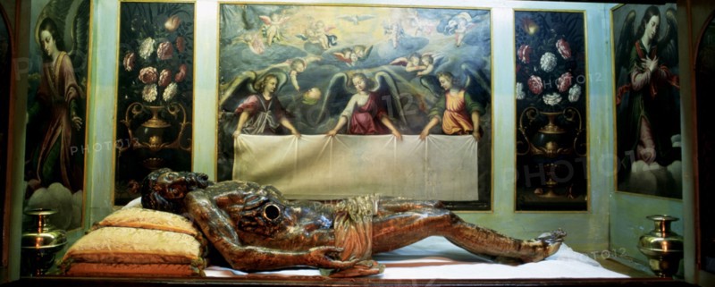'Lying Christ' by Gaspar Becerra.