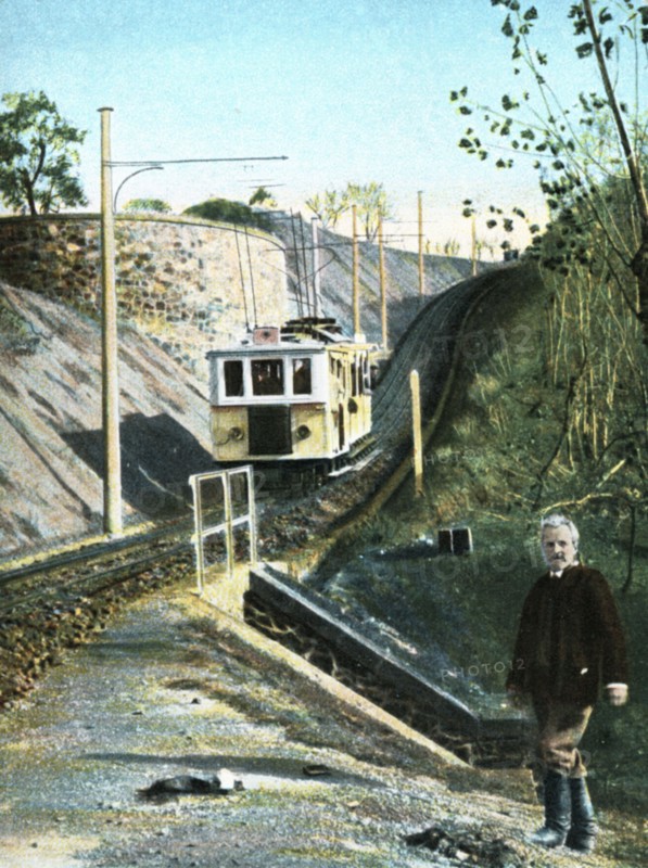 Electric funicular railway up to Mount Vesuvius in Naples, 1910.