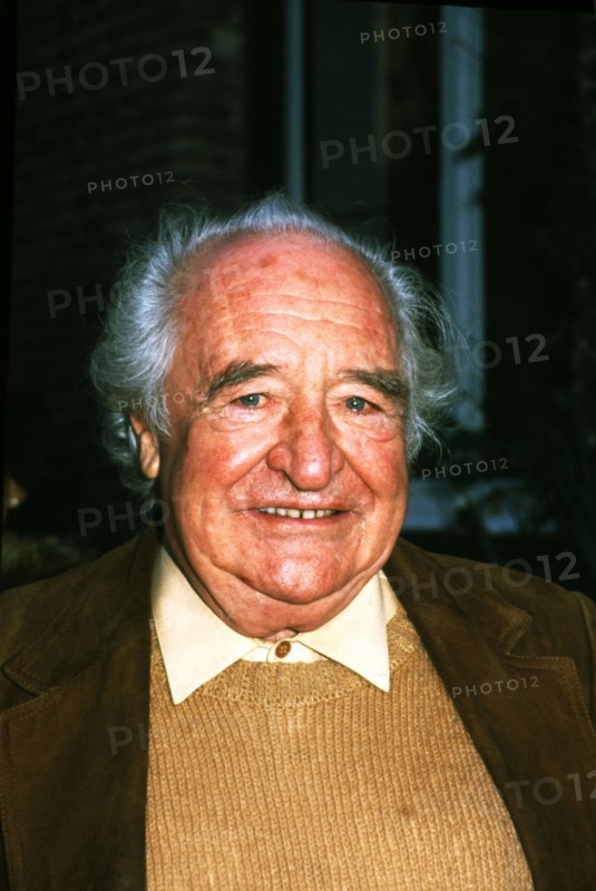 Gabriel Celaya (1911-1991), Spanish poet and writer, photo 1987.