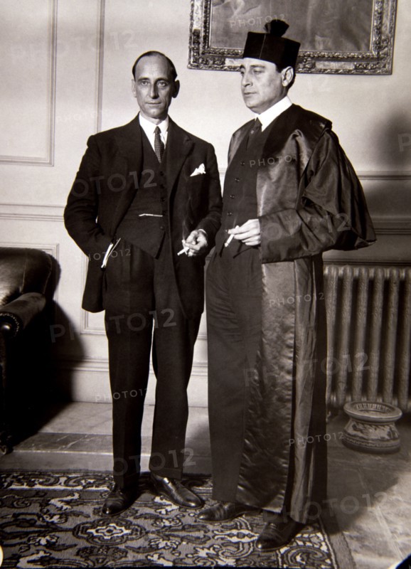 Santiago Casares Quiroga (1884-1950), Spanish politician, with his counsel in the process of Roja?