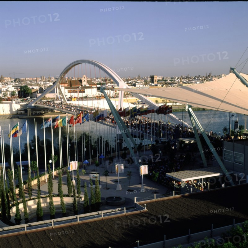 View of the entrance by the Barqueta bridge in the Universal Exhibition of Seville in 1992.
