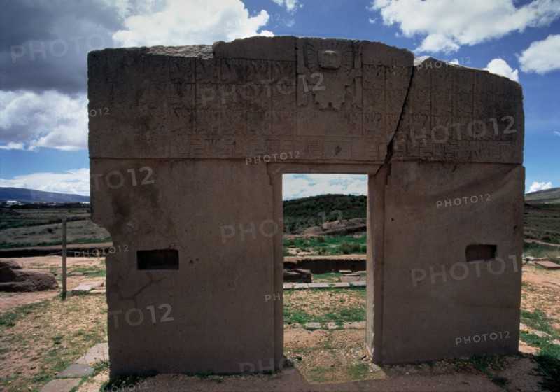 Sun Gate, monolith decorated with god Viracocha, in the ruins of Tiahuanaco.