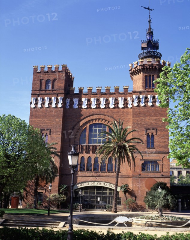 Barcelona, 'Castell dels Tres Dragons' (Three Dragons Castle), home of the Museum of Zoology, des?