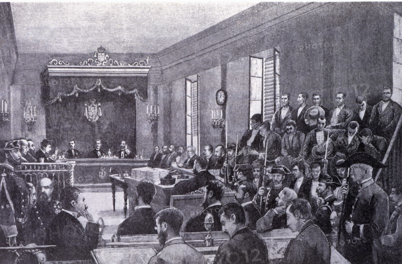 Public Trial in the Hearing Room of Jerez de la Frontera against the authors of various crimes or?