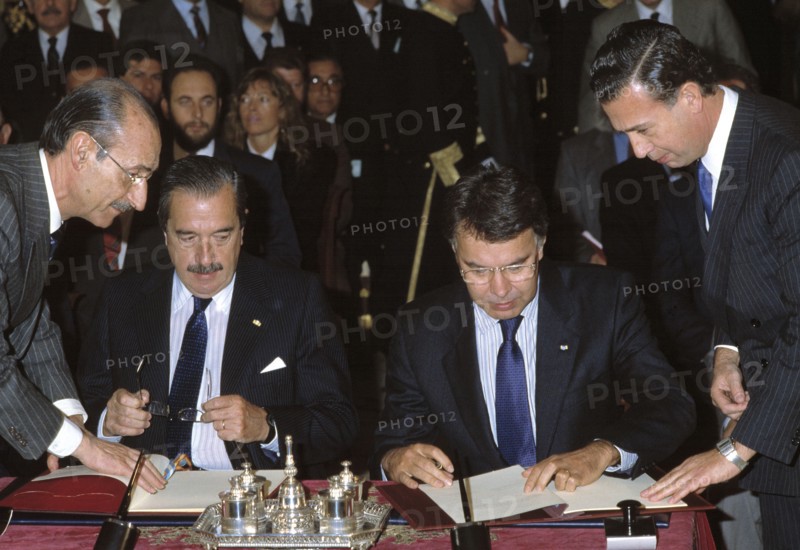 Signing of the cooperation agreement between Spain and Argentina, Madrid 1988, in the photograph ?