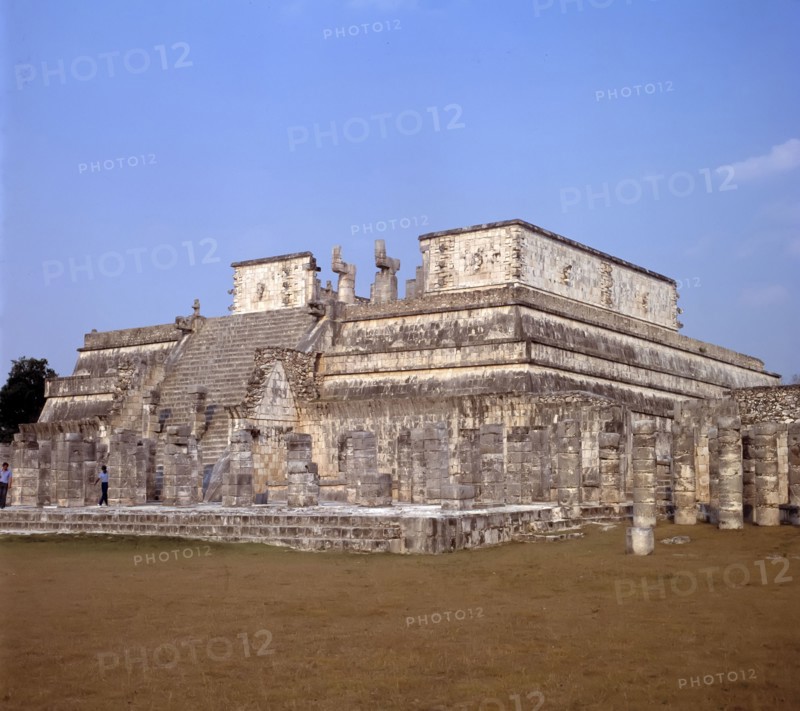 Temple of the Warriors in Chichen Itza.