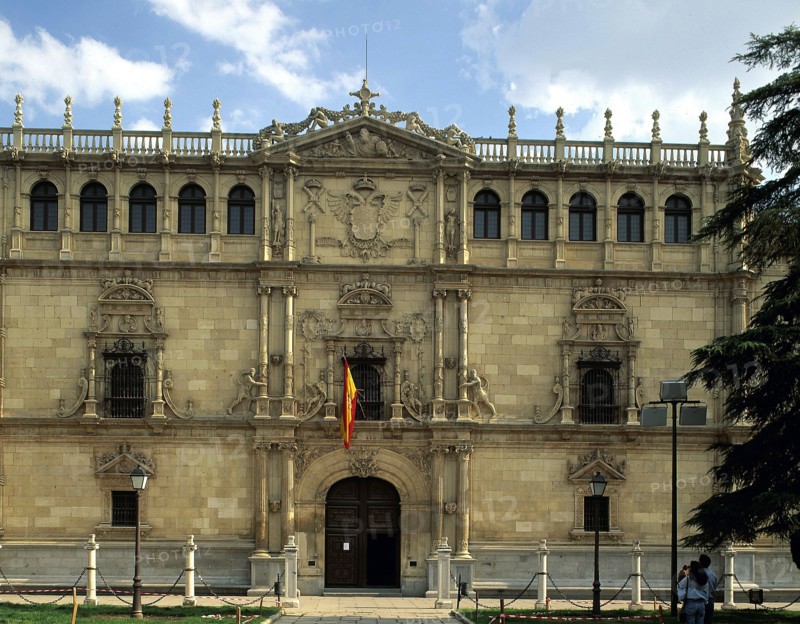Façade of the Complutense University of Alcalá de Henares, 1543.