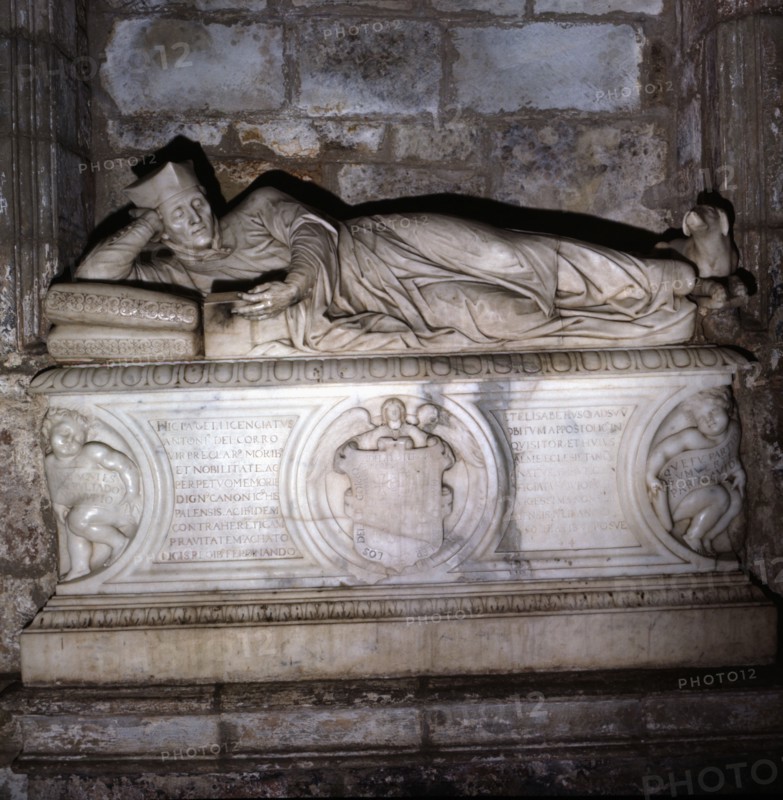 Tomb of inquisitor Antonio del Corro made of alabaster, in the church of Our Lady of Angels in Sa?